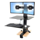 Ergotron - Poste de travail assis/debout deux écrans WorkFit-S, surface de travail, grand plateau, blanc brillant (33-349-211)-D’un seul et simple mouvement, vous serez capable de faire monter ou descendre votre clavier et votre écran