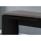 Monarch Specialties - 7439 Bureau 48 po L - Noir/Dessus Gris-Un économiseur d'espace qui comprend un grand plateau de clavier extractible pour plus de confort et de praticité.