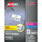 Avery Badges autocollants flexibles pour imprimantes laser/jet d/encre - 2 1/3 po x 3 3/8 po - blanc/bord bleu - paquet de 400-Badges d'identification pour événements/conférences