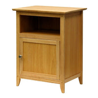 Winsome – Table de bout/chevet, naturel-Cette table de chevet en bois de style shaker s’adapte à tout décor. En bois massif, cette table de chevet en bois naturel ajoute une touche chaleureuse à n’importe quelle pièce. Le fini naturel s’harmonise bien avec n’importe décor. Facile à assembler.