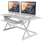 Rocelco - DADR46-WH Élévateur de bureau à hauteur réglable de luxe avec plage de levage verticale améliorée - Blanc-Le plateau pour clavier est suffisamment grand pour contenir un clavier ou un ordinateur portable et rétractable pour offrir une position ergonomique correcte, que vous soyez assis ou debout