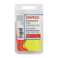 Staples - Étiquettes pour vente au détail - avec ficelle - 1 3/4 po x 1 3/32 po - fluorescentes - Paquet de 100-Une façon facile d'identifier les petits articles et de leur apposer un prix