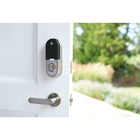 Nest – Serrure Nest x Yale (nickel satiné) avec Nest Connect-La serrure Nest x Yale utilise le Nest Connect ou le Nest Guard pour se connecter à votre réseau Wi-Fi et à l'appli Nest. Vous aurez besoin de l'un ou de l'autre pour verrouiller et déverrouiller votre porte à distance.
