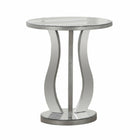Monarch Specialties - 3726 Table D'Appoint - 20 po Dia/Argent Brosse/Miroir-Table de bout fini en miroir glamour reflète la lumière et ajoute de la vie à tous les décors