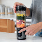 Ninja - Blast Mélangeur portatif de 18 oz - Noir-Facile à transporter - emportez votre boisson avec vous grâce à une poignée de transport confortable et articulée