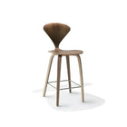 Nicer Furniture - tabouret de comptoir Cherner au fini noyer-Un meuble minutieux qui respecte les spécifications et les matériaux de construction d'origine.
