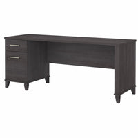 Bush Furniture - Bureau 72 po avec tiroirs Somerset - Gris orage-La surface de travail spacieuse 60" L offre amplement d’espace pour étaler votre ordinateur et vos documents