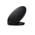 Samsung – Support de recharge sans fil (EP-N5100TBEGCA)-Avec un design de support qui soutient votre téléphone, vous pouvez continuer à utiliser le téléphone confortablement pendant qu'il se recharge