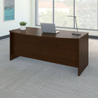 Bush® - Bureau à devant arqué de la collection Westfield, fini cerisier mocha-Grande surface de travail