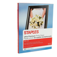 Staples Papier photo Ultra haut de gamme, mat, 8 1/2 po x 11 po, paq./50-Pour des photos aux couleurs éclatantes qui résistent à la décoloration