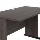 Bush Business Furniture - Bureau d'ordinateur 48 po l Studio A - gris orage-Conçu judicieusement pour un maximum de stabilite, le bureau est offert avec du materiel de fixation murale