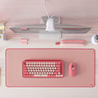 Logitech - Sous-main de bureau - Série Studio - Rose-Mixez et Matchez : Couplez le tapis de bureau avec Logitech POP Keys clavier mécanique et la souris POP, avec raccourcis emoji échangeables pour pimenter votre conversation et vous faire entendre