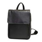 Ashlin® Sac à dos-sac à main avec organisateur avec fermeture à glissière, noir-Sac à dos-sac à main avec organisateur avec fermeture à glissière. Le sac principal possède une fermeture à rabat, et au-dessous il y a un compartiment avec fermeture à glissière, une pochette pour téléphone cellulaire et une pochette à soufflets. Le panneau avant possède 2 pochettes avec fermeture à glissière pour un accès facile de l'extérieur. L'organisateur arrière peut contenir de nombreuses cartes de crédit.