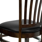 Flash Furniture – Chaise de restaurant dossier à lattes verticales et siège en vinyle noir, fini noyer, série HERCULES, 2/paq.-Construction en bois de hêtre massif européen