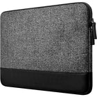 LAUT INFLIGHT SLEEVE pour MacBook 13 pouce - Noir-Doublée de fausse fourrure super douce pour une protection supplémentaire