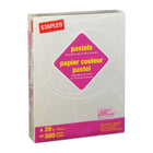 Staples - Papier à copies recyclé à 30 % - couleurs pastel - lettre - 8 1/2 po x 11 po - crème - 5000 Feuilles-20 lb