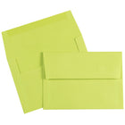 JAM Paper Enveloppes à fermeture gommée Brite Hue, format livret, 5 1/4 x 7 1/4 po, vert lime éclatant, paq./100-Matériau : Papier