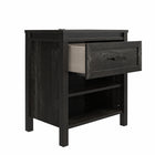 Ameriwood Home Beaumont - Table de chevet - chêne noir-Le tiroir et les 2 étagères du bas sont parfaits pour ranger vos lectures et vos appareils électroniques.