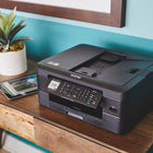 Brother MFC-J1012DW Imprimante à jet d’encre couleur-Gestion polyvalente du papier. Chargeur automatique de documents de 20 pages pour copier et numériser rapidement, bac à papier d'une capacité de 150 feuilles pour format Lettre ou Légal et impression recto verso automatique pour économiser du papier.