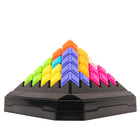Educational Insights - Pyramide de Kanoodle-Plus de 200 puzzles 2D et 3D : Ce jeu de puzzle comprend un plateau de table de puzzle unique et neuf pièces triangulaires surdimensionnées qui s'emboîtent pour résoudre 200 puzzles en 2 et 3 dimensions