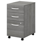 Classeur mobile à 3 tiroirs Studio C de Mobilier d’entreprise Bush - format lettre/légal - gris platine-Le classeur mobile à 3 tiroirs est expédié entièrement assemblé pour vous faciliter la t'che