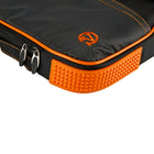Classic Clamshell Sacoche pour Ordinateur Portable 11,6 po, Noir et Orange-Taille de la poche avant 6,5 pouces X 8 pouces.