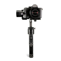 EVO – Stabilisateur à cardan portable d'appareil photo DSLR et sans miroir Rage Gen2, 3 axes-Conçu pour la vitesse, l'EVO Rage Gen2 offre une grande stabilité grâce à des algorithmes exclusifs pour une fréquence de balayage de 4 kHz – résultant en des vitesses de réaction rapides et des prises fluides
