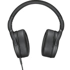 Casque d’écoute circum-auriculaire de type fermé avec microphone et contrôle alignés pour appareils intelligents.-Casque léger et pliable pratique pour un rangement facile en déplacement.