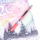Pentel − Stylo gel EnerGel remplissable avec prise − rétractable − 0,7 mm − rose corail-Prise caoutchoutee permet un grand confort d'ecriture et un meilleur contrôle.