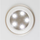 Kiera Grace - Tablette flottante Stockholm Aberg avec lumière à DEL - blanc, 24 po, fini mat-Matériau: l'étagère murale flottante est faite de panneau de fibres de bois de densité moyenne durable de haute qualité qui assure la stabilité. Comptez sur l'étagère pour garder vos articles sains et saufs, avec une finition visuellement agréable