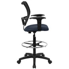 Flash Furniture – Tabouret de dessinateur courbé avec mailles, accoudoirs réglables, bleu marine-Dossier courbée ventilé en maille noire