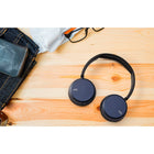 JVC HA-S65BN-A Casque d'Écoute Léger Bluetooth / Suppression de Bruit Ambient avec Microphone & Télécommande - Bleu-9.843x7.48x1.969