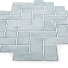 CTG Brands Herringbone Wall Tile, 10" x 10", White Marble, 6 Pack-Carreaux de qualité supérieure: les carreaux de dosseret mural à peler et coller sont faits de plastique PVC de haute qualité, durable et écologique, résistant à l'eau et à la moisissure qui ne jaunit jamais avec le temps