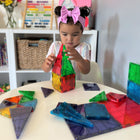 Magna-Tiles - Ensemble De Construction MAGNETIC Classique De 32 Pièces, La Marque De Construction Magnétique Originale  -Développement: Jouet À VAPEUR certifié, par Dr. Gummer’s Good Play Guide™, en partenariat avec la Toy Association™, pour aider antres autres au développement de la motricité fine, de la coordination bilatérale, des compétences cognitives, du fonctionnement exécutif, de la créativité