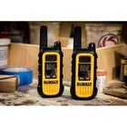 DeWalt - DXFRS300 Talkies-walkies robustes, paquet de 2 radios-Affichage LED