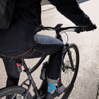 Radar de recul Garmin Varia RTL515 avec feu arrière - Noir-La conception verticale compacte se monte facilement sur la plupart des vélos