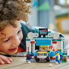LEGO - la station de lavage-Inclut un lave-auto, une voiture et des figurines de préposé et de chauffeur