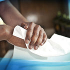 Scott - Essuie-mains à plis multiples Pro Scottfold - Feuilles de 7,8 po x 12,4 po - Avec technologie Absorbency Pockets - Blanc - Paquet de 25-convient aux distributries universelles avec l'adaptateur requis