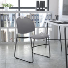 Flash Furniture - Chaise ultra-compacte empilable grise de la série HERCULES avec cadre enduit de poudre noire-Cadre en acier de calibre 15