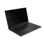Kensington - 12,5 po Filtre de confidentialité magnétique MagPro pour ordinateurs portables 16:9-L’angle de vue limité restreint le champ visuel à +/- 30 degrés pour que les renseignements à votre écran restent privés et que toute personne non autorisée ne puisse les voir, et ce, tant au bureau que dans un espace public
