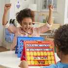 Hasbro - Jeu de plateau Guess Who-Comprend 2 cadres, 2 feuilles de personnages recto-verso et des instructions