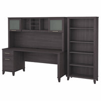 Bush Furniture - Bureau 72 po avec huche et bibliothèque à 5 tablettes Somerset - Gris orage-L’ensemble comprend : un bureau 60" L avec tiroirs, une huche 60" L et une bibliothèque à 5 tablettes