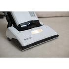 Maytag â€“ Aspirateur vertical M700-Ceinture à vie