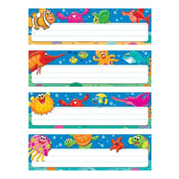 Trend Enterprises Desk Toppers Plaques nominatives paquet de variétés Sea Buddies, 192 Pack-Reconnaissez chaque élève avec des plaques nominatives polyvalentes. Quatre modèles par paquet facilitent le regroupement.