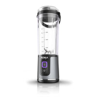 Ninja - Blast Mélangeur portatif de 18 oz - Noir-Le récipient nervuré crée un vortex tandis que l'assemblage BlastBlade durable en acier inoxydable souffle à travers la glace et les ingrédients congelés
