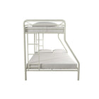 Lit superposé une place/deux places avec échelle - Blanc-Lit superposé en métal muni d’une barrière de sécurité pleine longueur sur le lit supérieur.