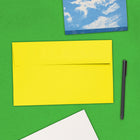 JAM Paper Enveloppes Brite Hue format livret en papier recyclé, ferm. gommée, 6 x 9 1/2 po, jaune, paq./100-Ouverture : latérale