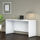 Bureau crédence 60 po L x 24 po P Studio C de Bush Business Furniture, blanc (SCD360WH)-La surface 60 po L x 30 po P offre de l’espace pour étaler vos affaires