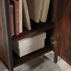 Sauder - La Collection Market Commons Bureau - Finition Rich Walnut-Finition Rich Walnut avec des accents Slate Gray.