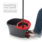 Vileda Système de vadrouille et d'essoreuse rotative EasyWring-Essorez en gardant vos mains au sec et contrôlez la quantité d'eau sur la vadrouille à l'aide de la pédale